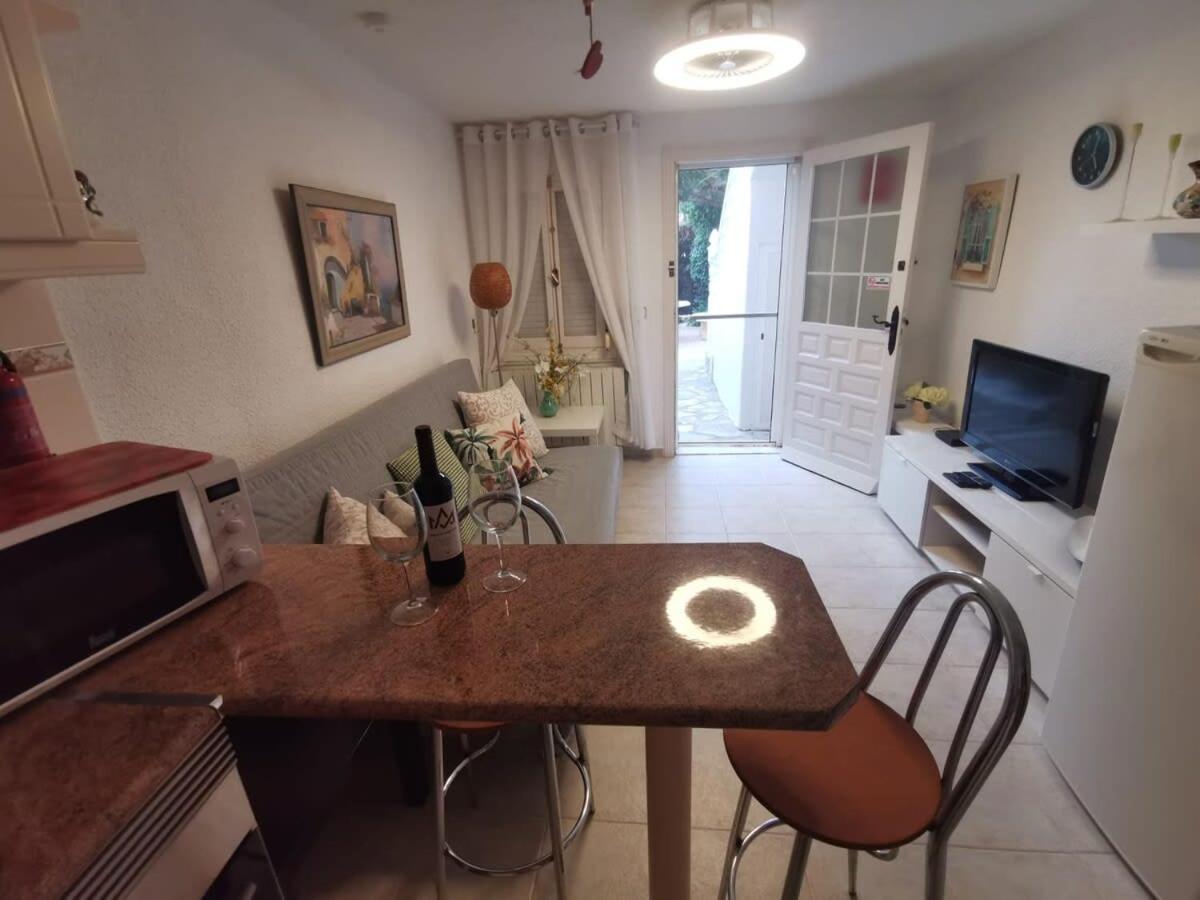 טורבייחה Quaint Ground Floor Apartment With Pool Lb1 מראה חיצוני תמונה